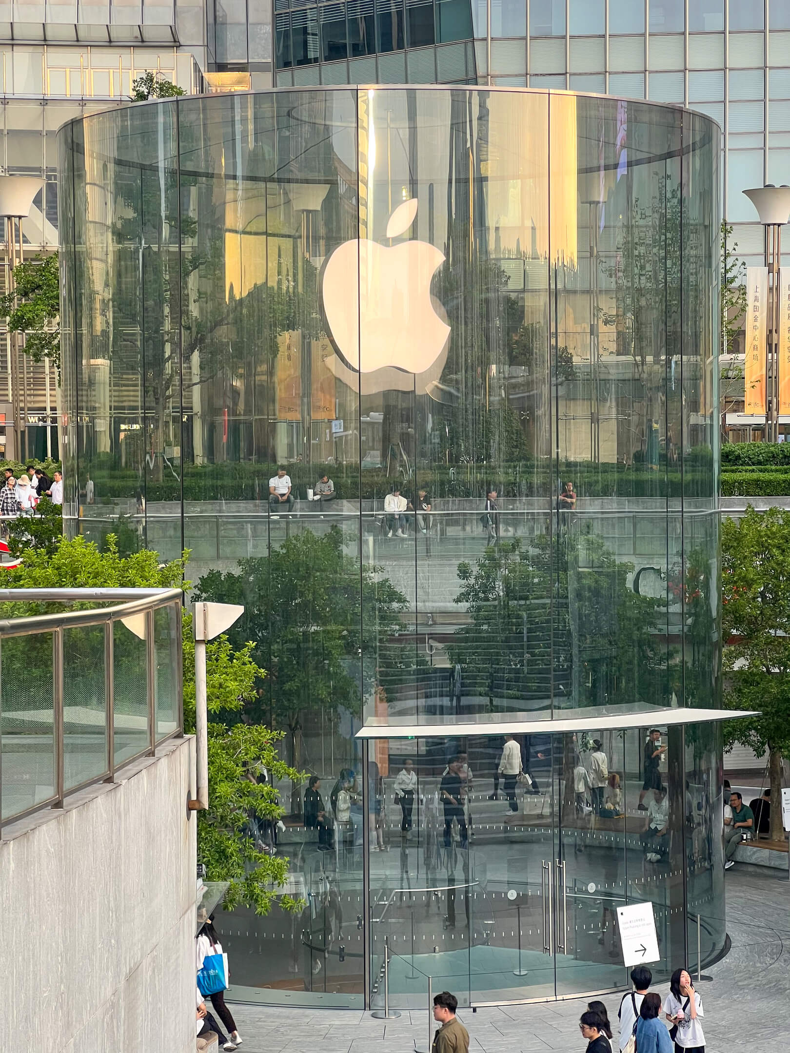 Apple 浦东